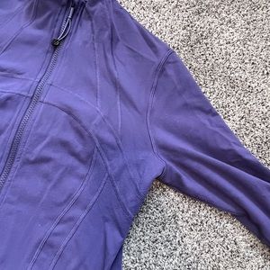 Lululemon jacket size 10